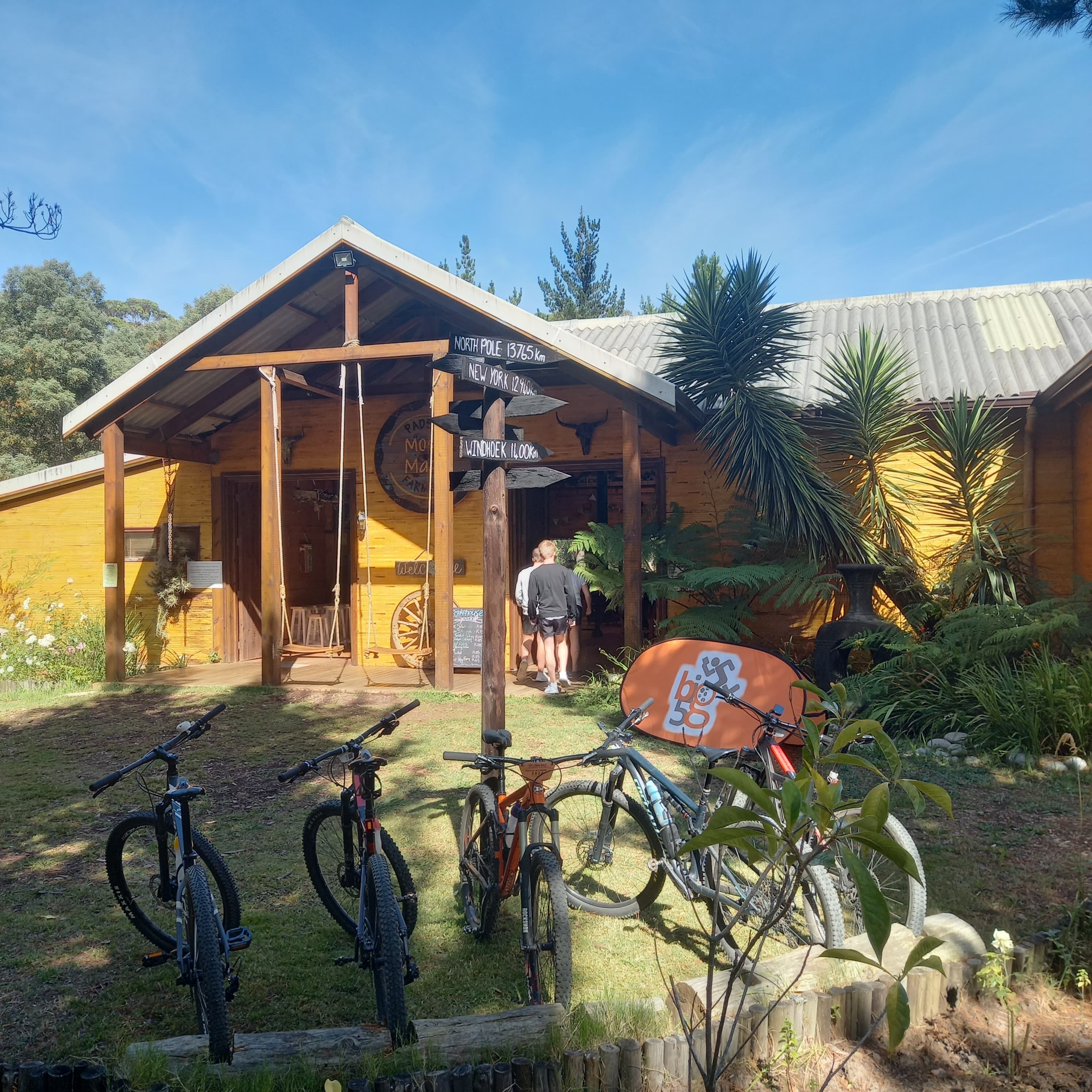 Moss & Maple Restaurant